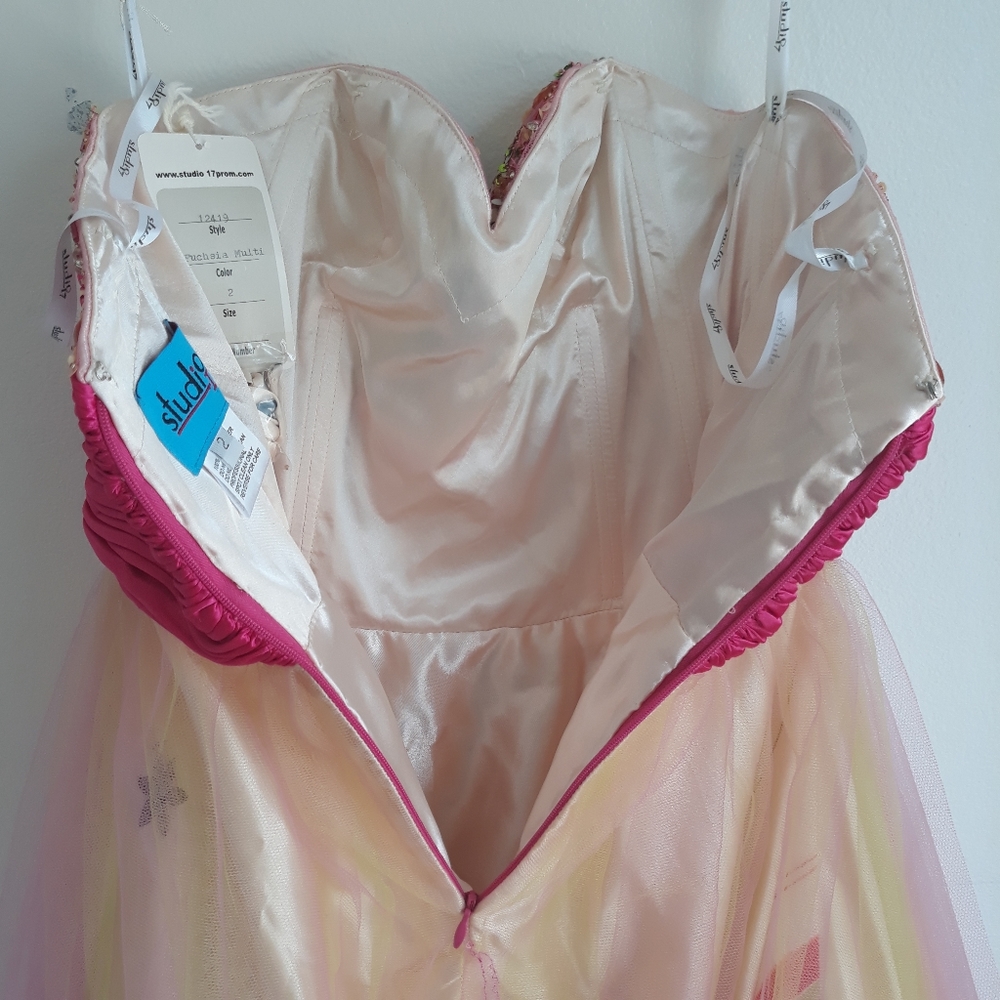 Pink multicolor sequin beaded strapless abstract floral print tulle prom dress - Picture 6 of 8